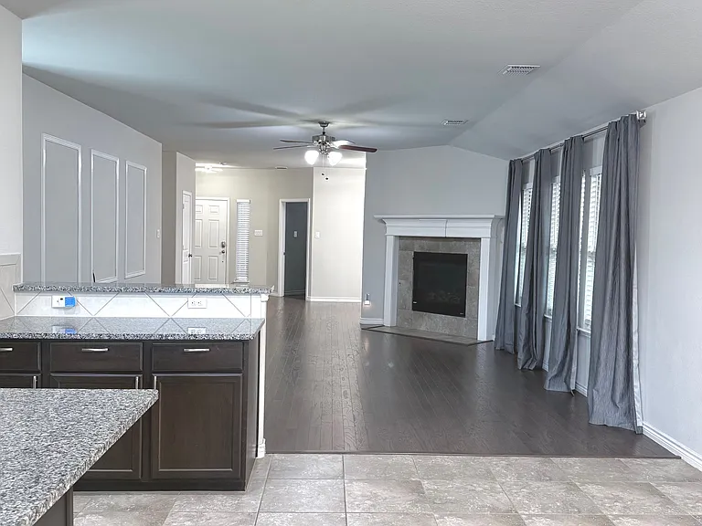 3728 Holly Brook Dr — Photo 16