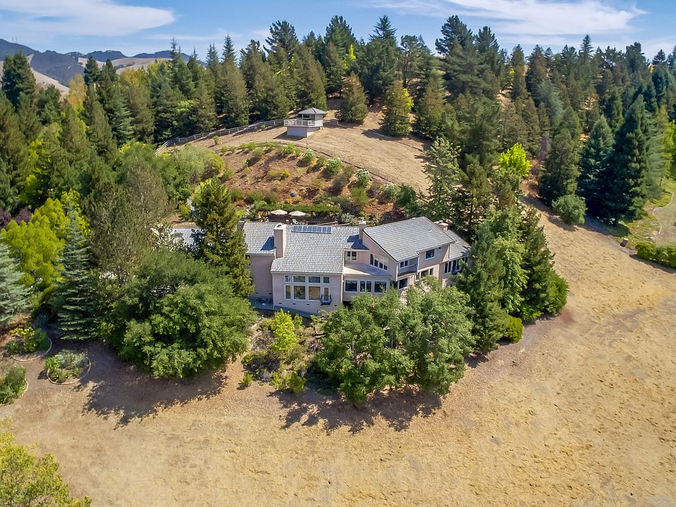 1st image of 50 Saddleback Pl