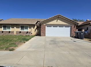 38638 27th St E, Palmdale, CA 93550