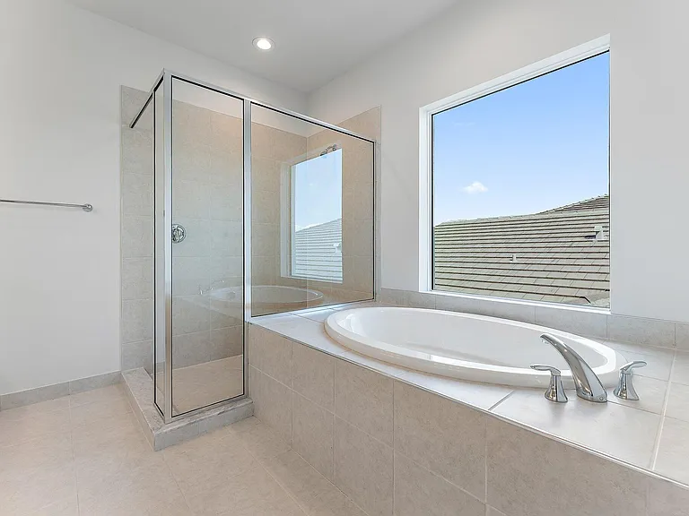 12550 Nautilus Cir — Photo 20