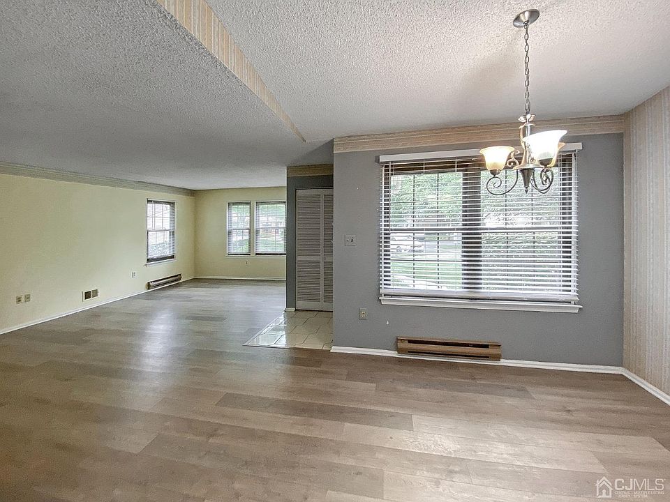 148 Wycoff Way W, East Brunswick, NJ 08816 Zillow