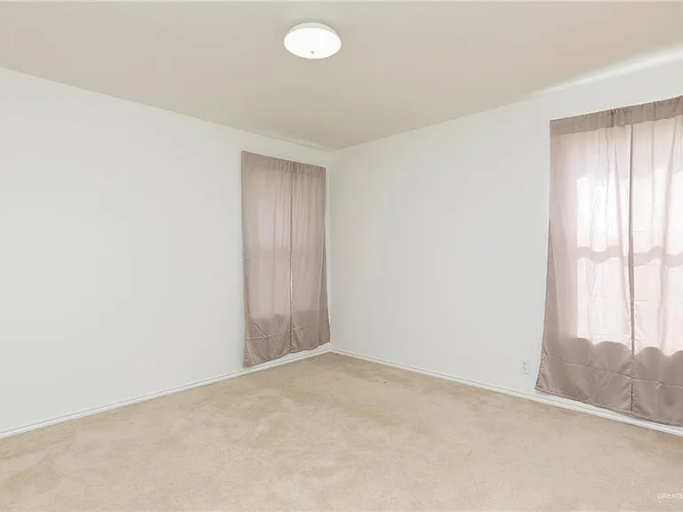 1505 Candy Ln — Photo 15