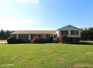 7428 Damascus Rd, Gaithersburg, MD 20882