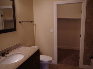 1200 Bromberg St APT 3204, Mineola, TX 75773