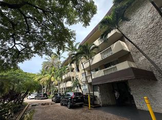 1800 Sans Souci Blvd APT 426, North Miami, FL 33181