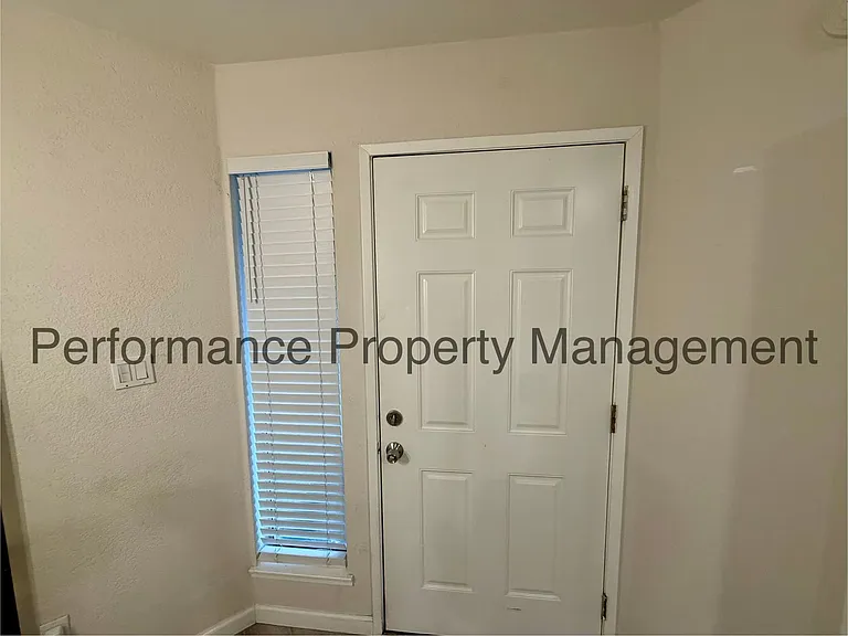 4701 Beechwood St #67 — Photo 2