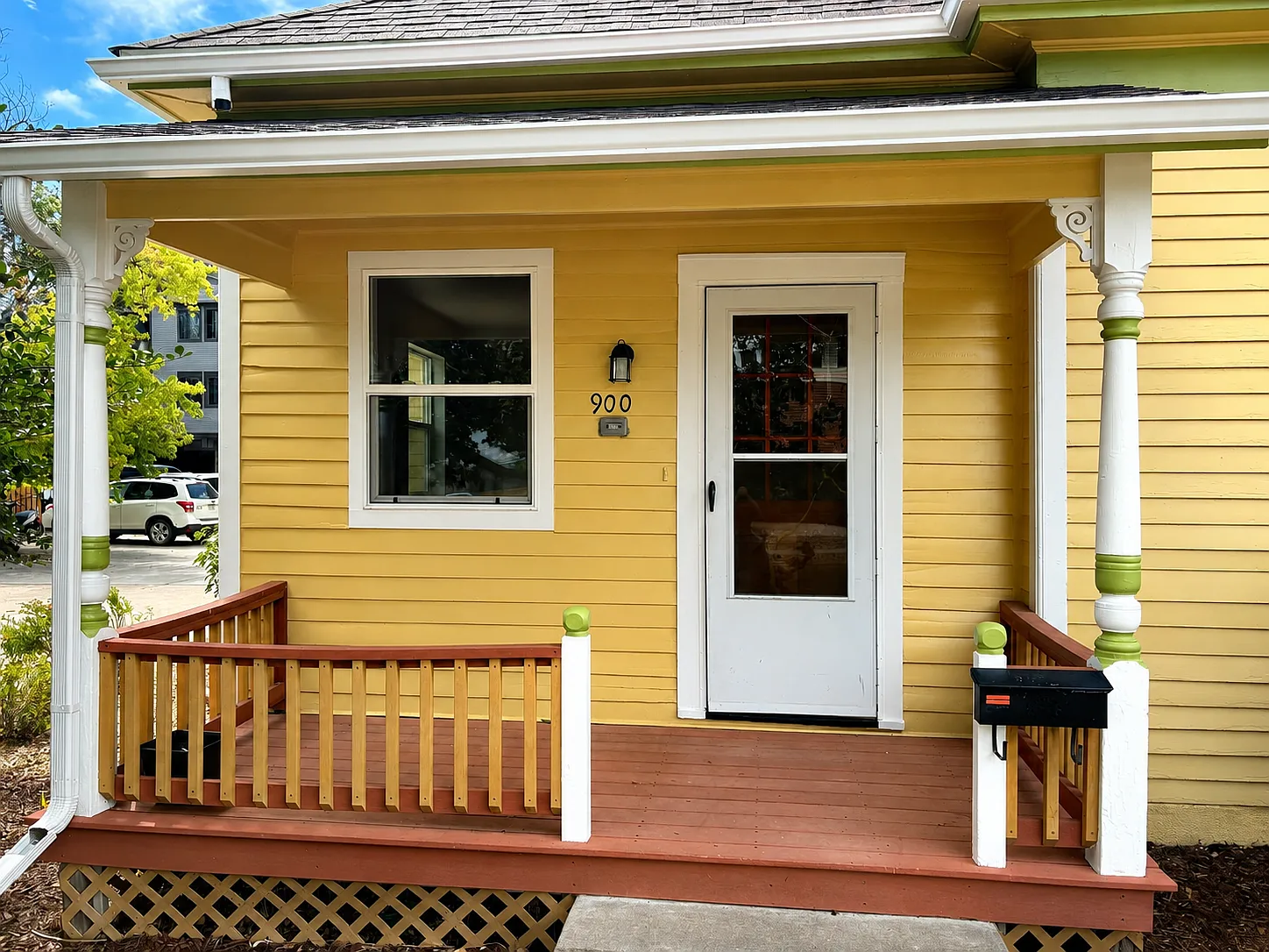 1 bed, 576 sqft, $1,850 — Photo 2