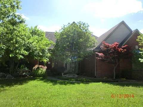 2nd image of 54512 Burlington Dr