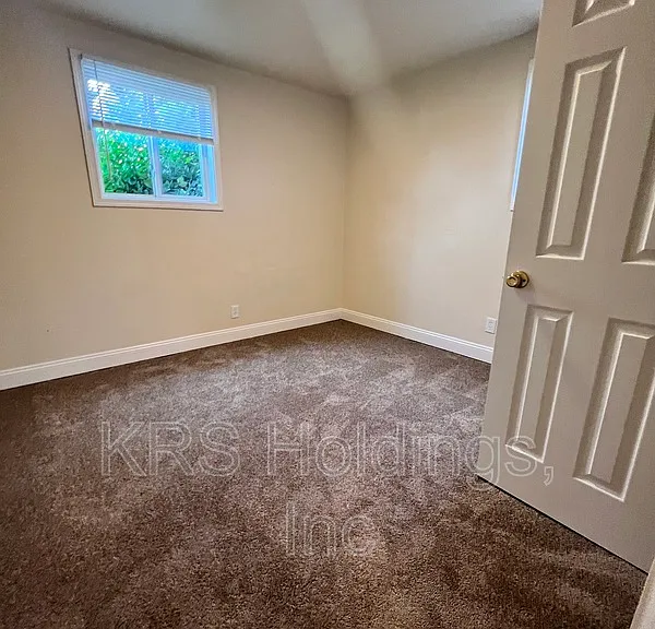 2110 Phaup St #A — Photo 2