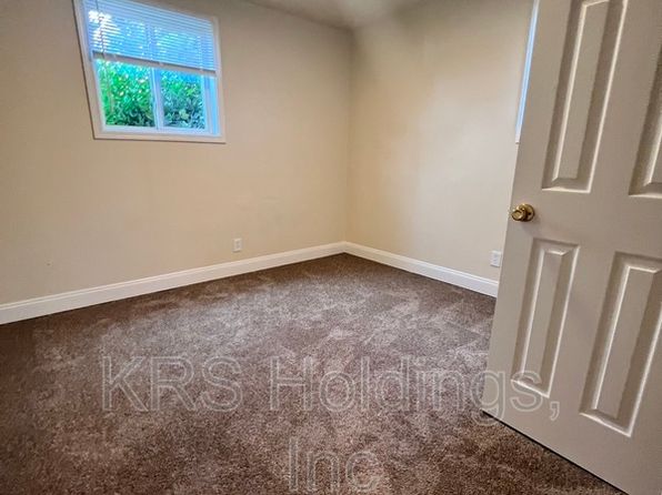 2104 Phaup St APT A