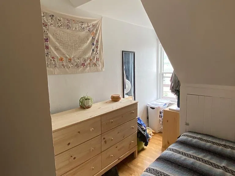 24 Bradley St — Photo 5
