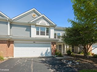 524 Lancaster Dr, Hampshire, IL 60140