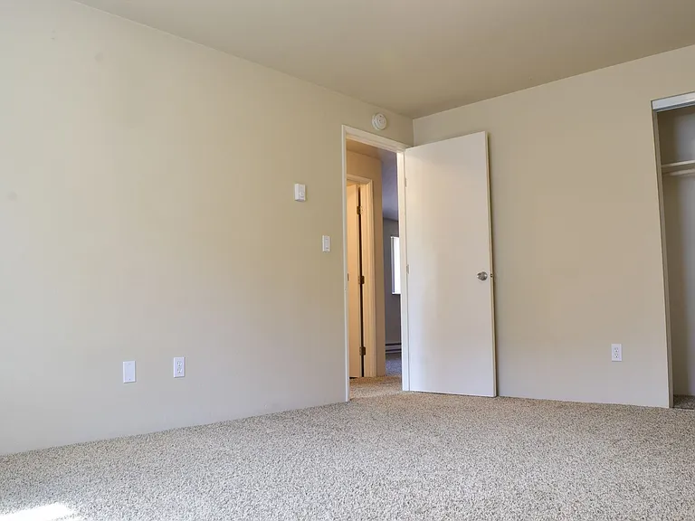 Coolidge Fourplex — Photo 19