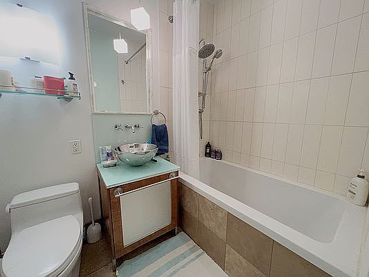 5th image of 59 John St APT 8G