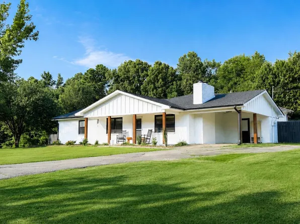 450 Highway 63, Phil Campbell, AL 35581