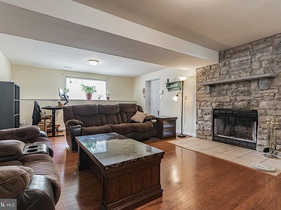 2nd image of 11905 Katelyn Dr