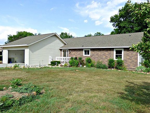 4th image of 3510 Saint Andrews Dr