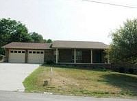 1st image of 104 Van Haven Dr