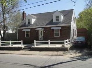 84 Hurley Ave, Pawtucket, RI 02860