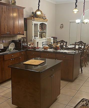 5th image of 388 Sugar Land St