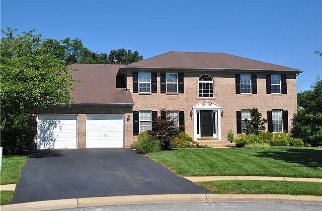 1st image of 108 Beacon Ct