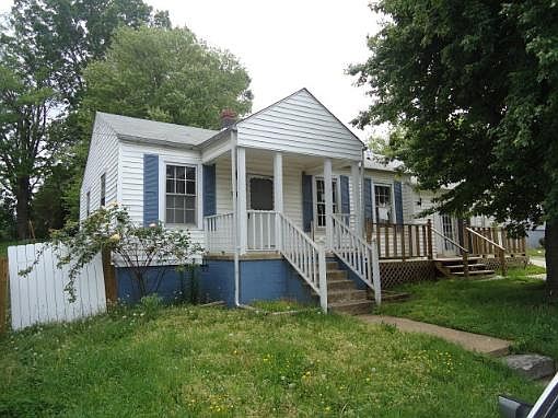1st image of 2123 Willow St