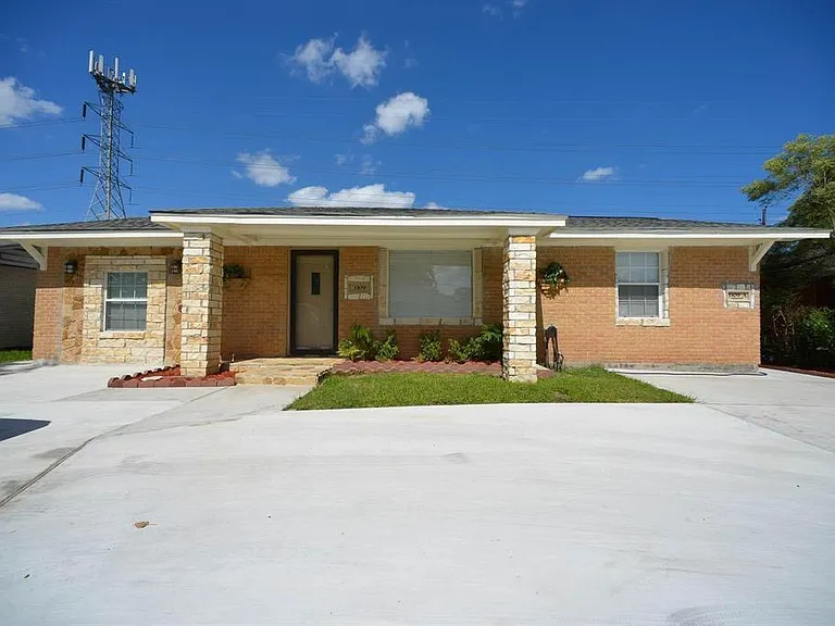 3309 Sunbeam St — Photo 4