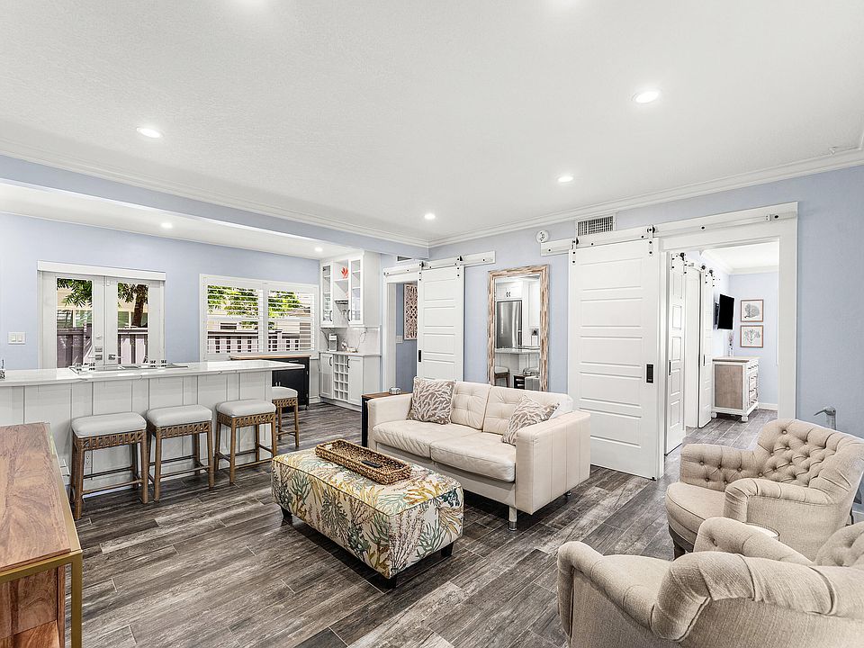 1st image of 1025 Casuarina Road #4