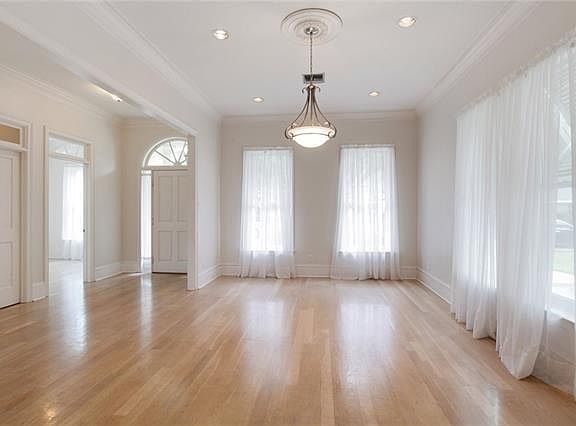 3rd image of 308 Rosa Ave