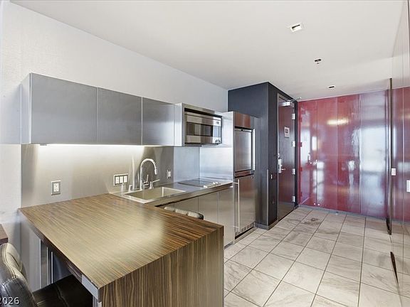 4th image of 4381 W Flamingo Rd #10306