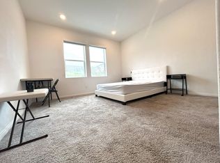 7504 Haystack Loop #1, Riverside, CA 92507