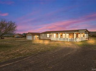 4795 N Elfrida Rd, Golden Valley, AZ 86413