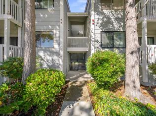 938 Clark Ave APT 6, Mountain View, CA