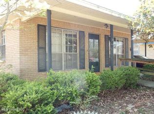 608 E 11th St, Laurel, MS 39440