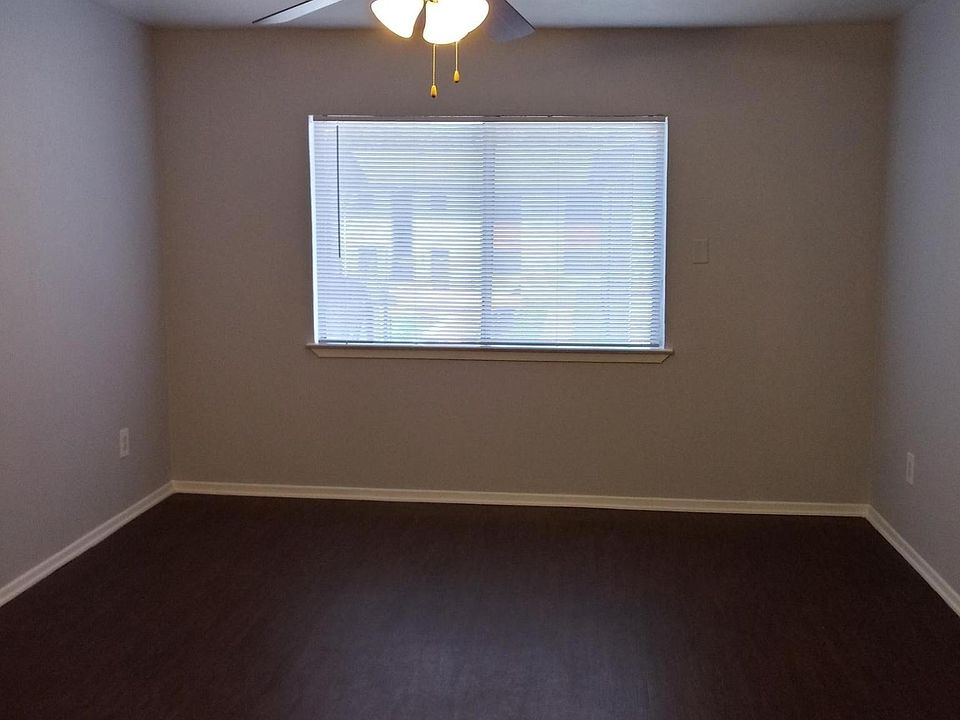 Vickery Square 3015 W Pipeline Rd Euless TX Zillow