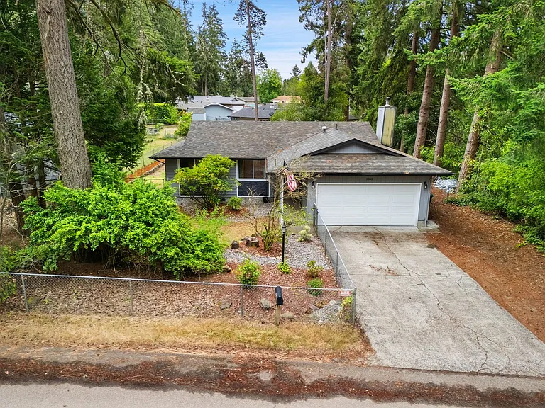 1830 SE Vale Rd — Photo 32