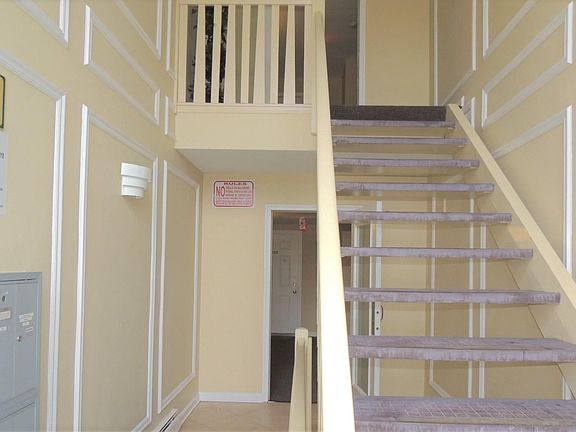 4th image of 8431 W 99th Ter #5-207