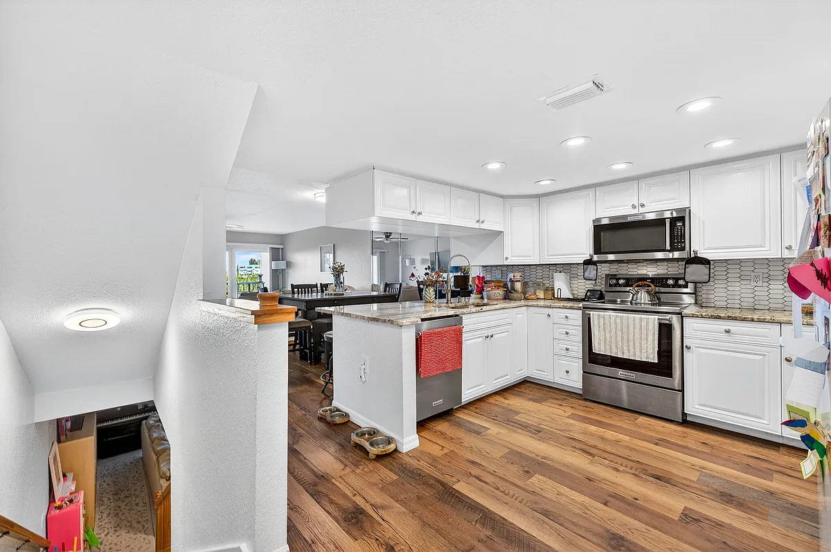 Building Photo - 14793 Seminole Trl