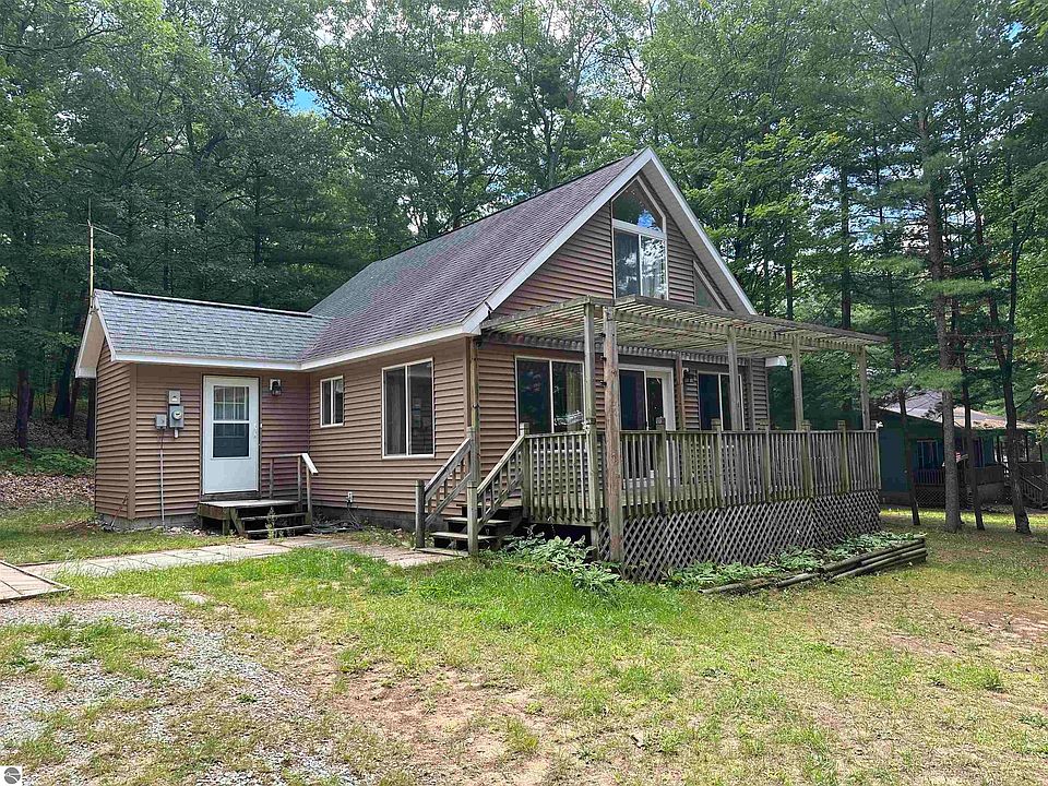 962 E Bear Lake Rd NE, Kalkaska, MI 49646 Zillow