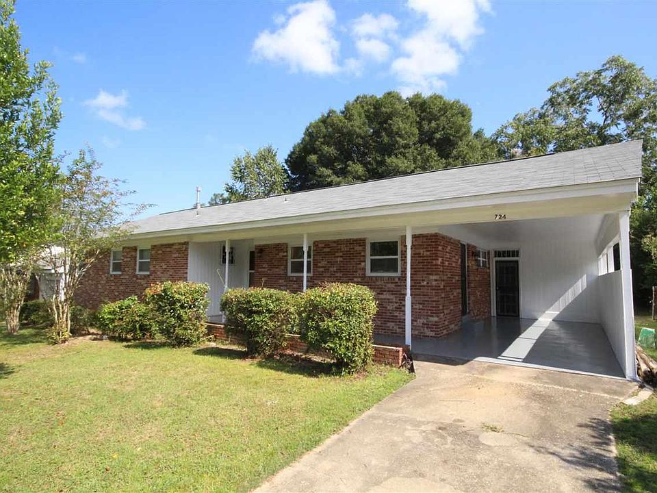 1st image of 724 Gentian Dr