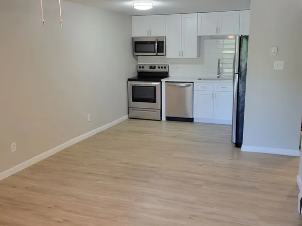 1302 S Parker Rd APT 237, Denver, CO 80231