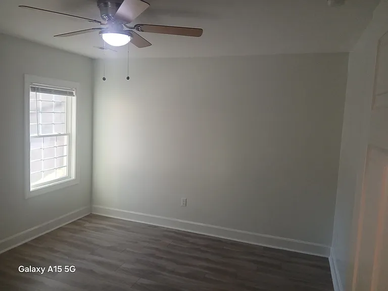230 Northwest Ave — Photo 3