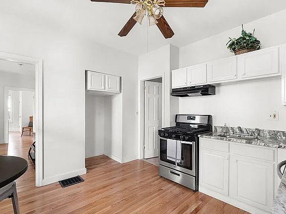 4th image of 38 Otis St #1