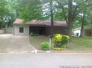 6515 Birchfield Cir, Horn Lake, MS 38637