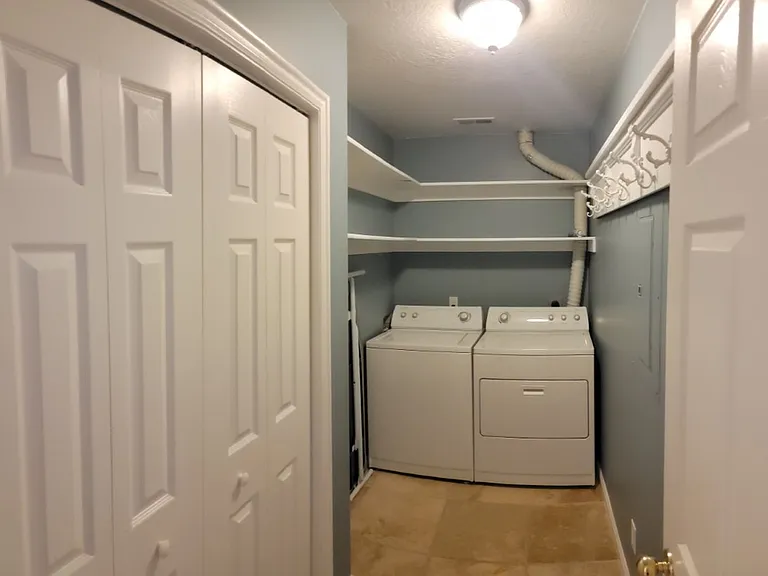 264 N 3 E #202 — Photo 10