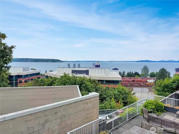 521 5th Avenue W #201, Seattle, WA 98119