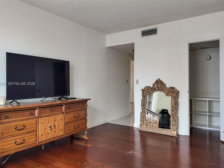 1950 S Ocean Dr #5B — Photo 14