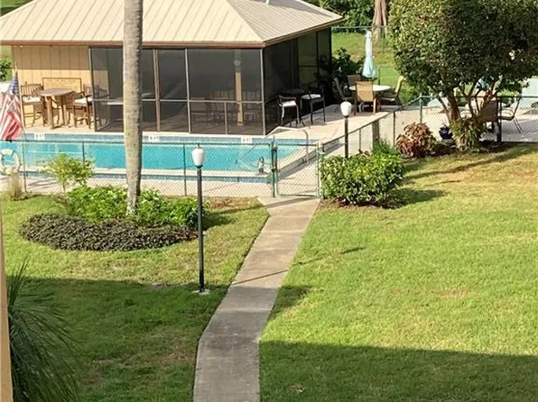 95 Saint Andrews BLVD #B-211, NAPLES, FL 34113