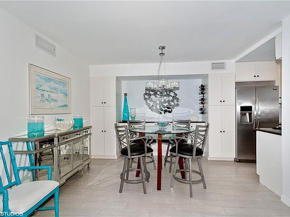 5th image of 25750 Hickory Blvd Ph 758 E