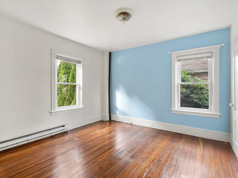 96 Fisher St #1 — Photo 6